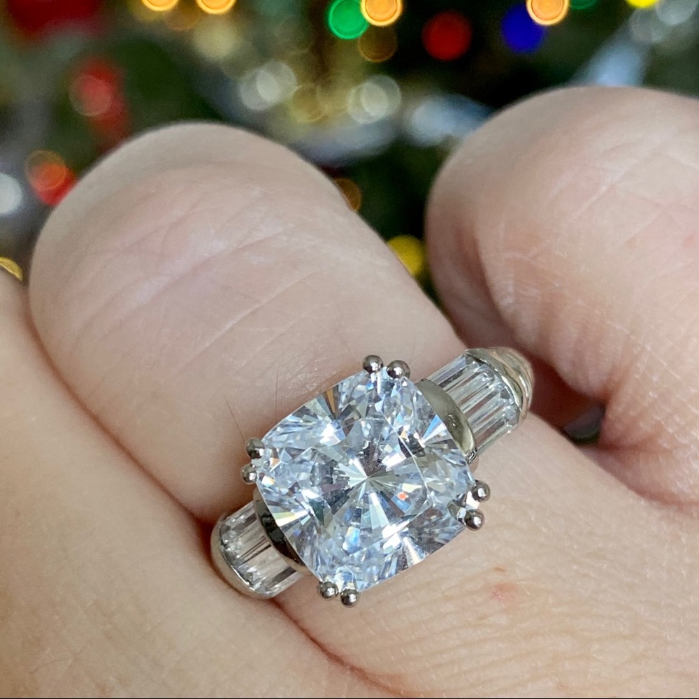 {estate sale} clear stone ring